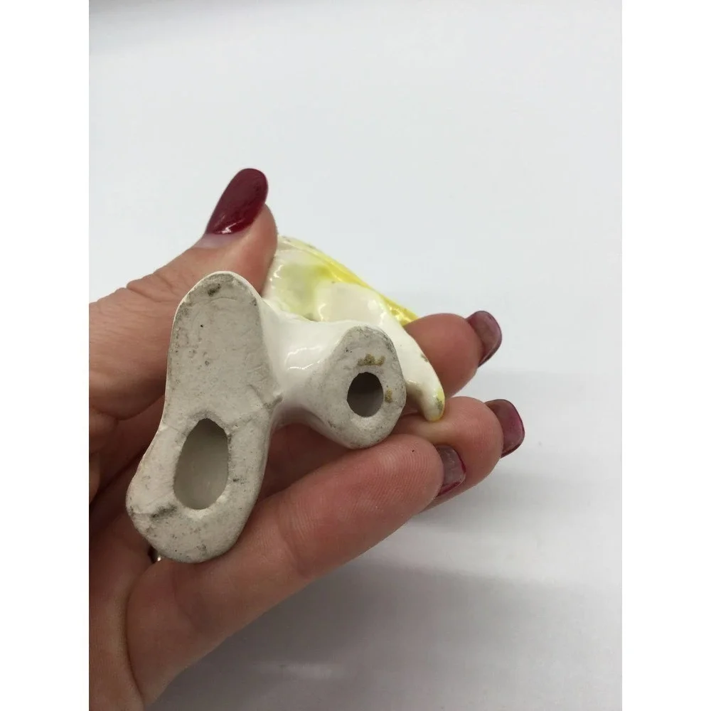 Vintage 4”‎ yellow bird figurine Japan ceramic aviary farmhouse cottagecore